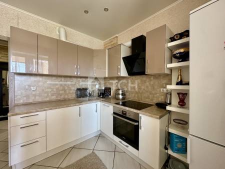 1-комн. квартира, посёлок городского типа Свердловский, Заречная улица, 7, #id1856431