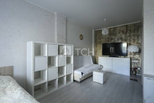 1-комн. квартира, посёлок городского типа Свердловский, Заречная улица, 7, #id1856431