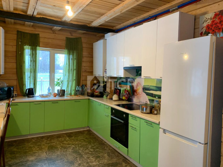 Дом, Владимирская область, Александровский район, коттеджный посёлок Заповедный остров, Лесная улица, 20, #id982042