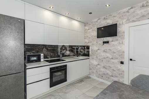 2-комн. квартира, посёлок Мебельной Фабрики, Рассветная улица, 5, #id1229383