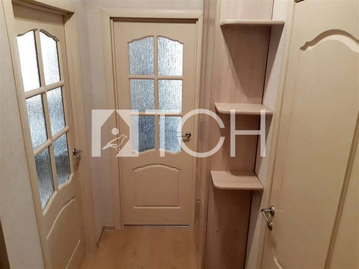 1-комн. квартира, Свердловский, ул Молодежная, 3 #id272190