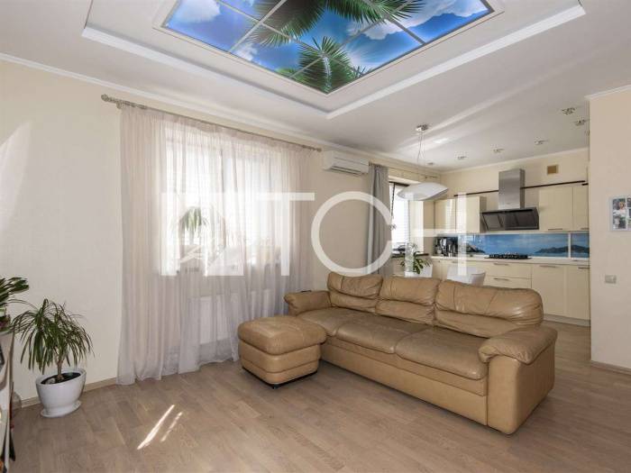 4-комн. квартира, Лесные Поляны, мкр Полянка, 162 #id282687