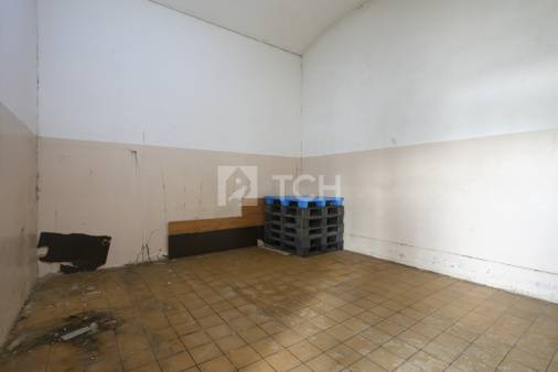 Коммерческая недвижимость, посёлок городского типа Свердловский, Центральная улица, 1, #id1978691