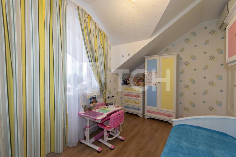 3-комн. Квартира, деревня Оболдино, Радужная улица, 13, #id560609