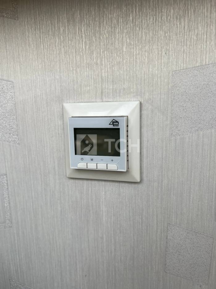 2-комн. квартира, посёлок городского типа Свердловский, Заречная улица, 8, #id2141003