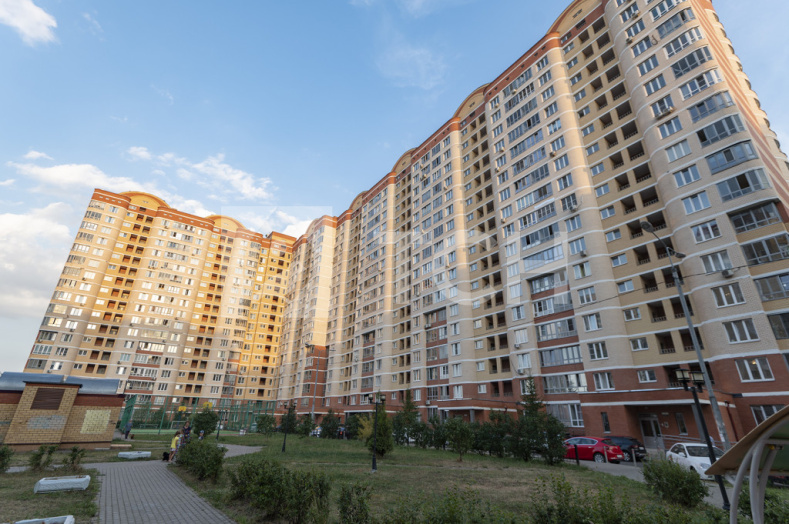 2-комн. Квартира, Королёв, Пионерская улица, 30к10, #id389086