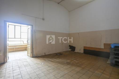 Коммерческая недвижимость, посёлок городского типа Свердловский, Центральная улица, 1, #id1978691