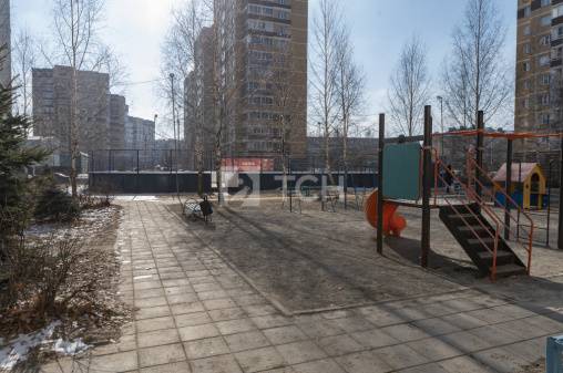 2-комн. квартира, посёлок Аничково, 6, #id1396292