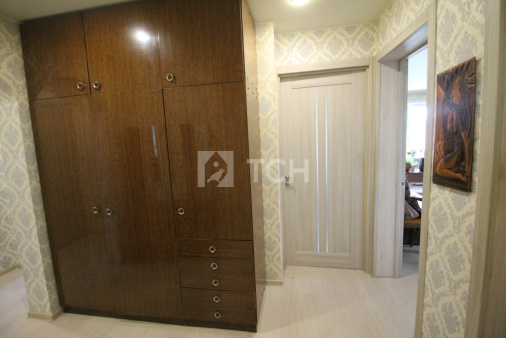 3-комн. квартира, Лосино-Петровский, Первомайская улица, 5, #id1144826