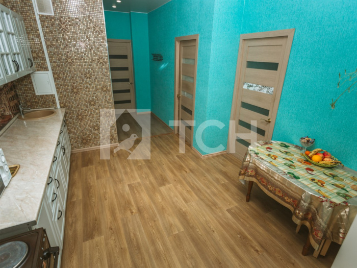 2-комн. Квартира, рабочий посёлок Свердловский, Заречная улица, 8, #id358894