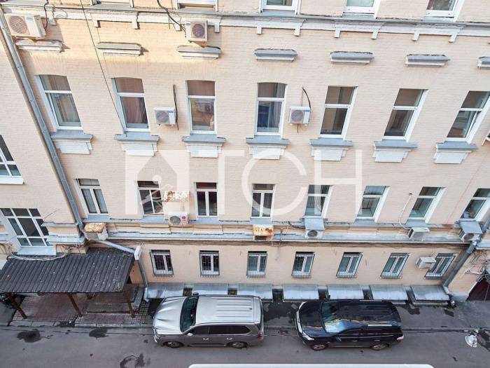 Более 5-комн., Москва, ул Петровка, 17с2 #id279670