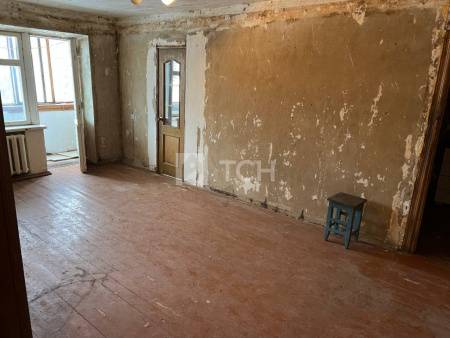 2-комн. квартира, посёлок городского типа Свердловский, Набережная улица, 4А, #id1876500