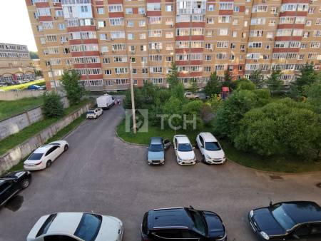 Квартира-студия, посёлок городского типа Свердловский, улица Михаила Марченко, 10, #id1946574