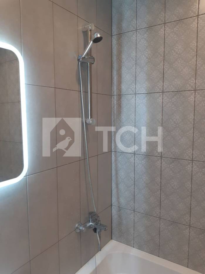 2-комн. Квартира, деревня Глухово, Романовская улица, 19, #id589905
