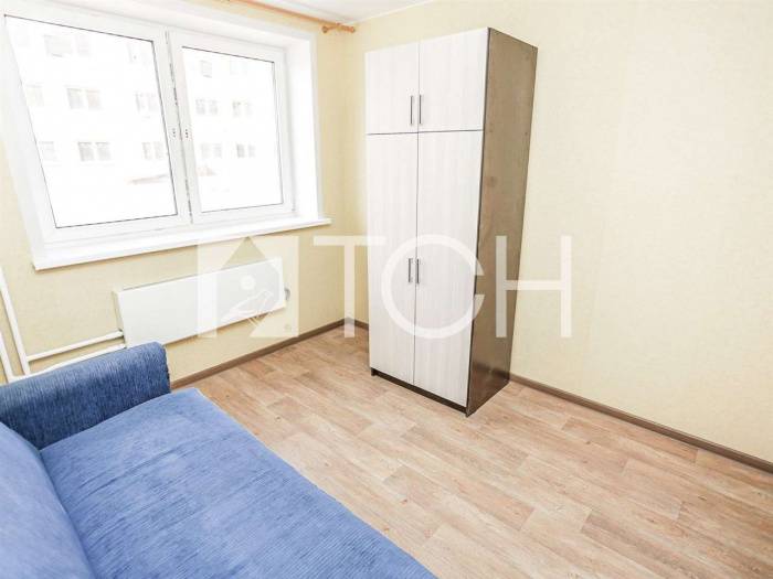 2-комн. квартира, Большие Жеребцы, мкр Восточный, 1к4 #id262337