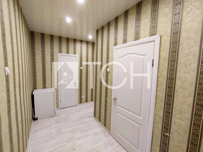 1-комн. квартира, Свердловский, ул Молодежная, 3 #id279717