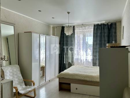 1-комн. квартира, посёлок городского типа Свердловский, Заречная улица, 7, #id1856431