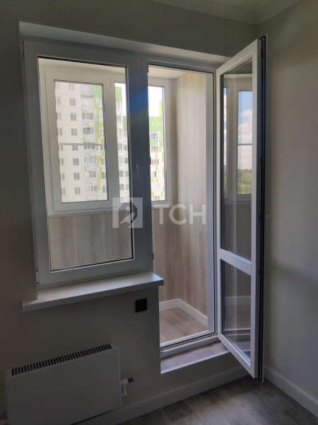 Квартира-студия, посёлок городского типа Свердловский, Заречная улица, 14, #id1273169