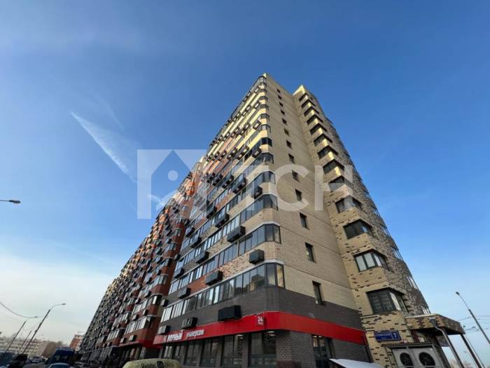 Квартира-студия, рабочий посёлок Свердловский, улица Строителей, 3, #id572953