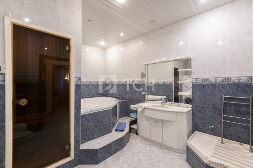 4-комн. квартира, Королёв, улица Маяковского, 4, #id1334786