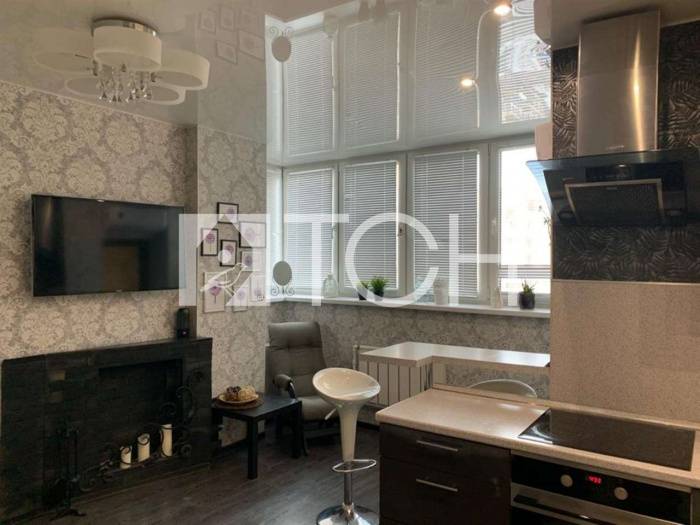 1-комн. квартира, Свердловский, ул Строителей, 2 #id278165