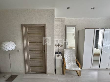 1-комн. квартира, посёлок городского типа Свердловский, Заречная улица, 7, #id1856431