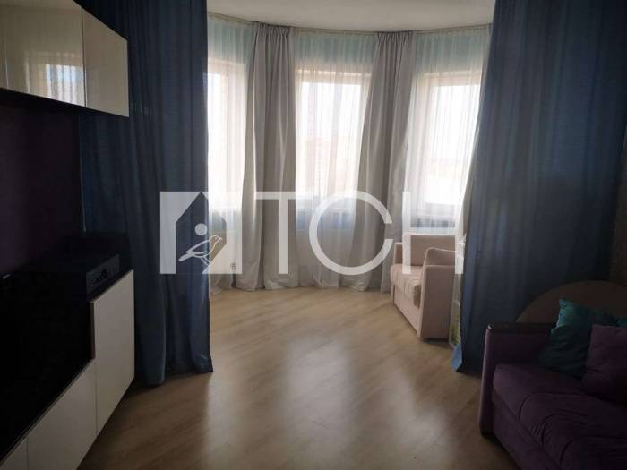 1-комн. квартира, Пироговский, ул Советская, 1А #id302232
