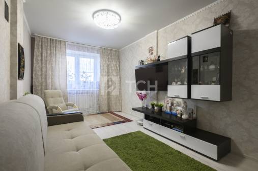 2-комн. квартира, посёлок городского типа Свердловский, Заречная улица, 3, #id1980858