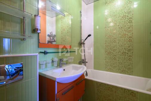 3-комн. квартира, Щёлково, Чкаловская улица, 10, #id2034172