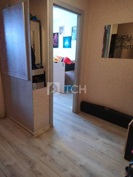 1-комн. квартира, посёлок городского типа Свердловский, Заречная улица, 1, #id1968009