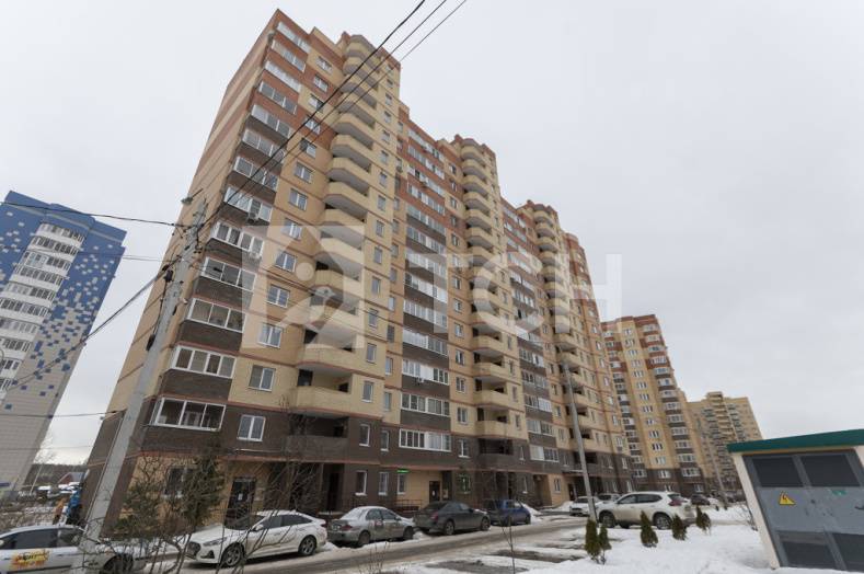 2-комн. Квартира, рабочий посёлок Свердловский, Заречная улица, 7, #id594571