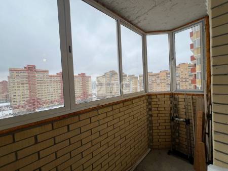 1-комн. квартира, посёлок городского типа Свердловский, Берёзовая улица, 4, #id1988110