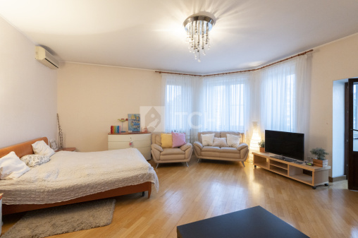 4-комн. квартира, Королёв, улица Маяковского, 4, #id1334786