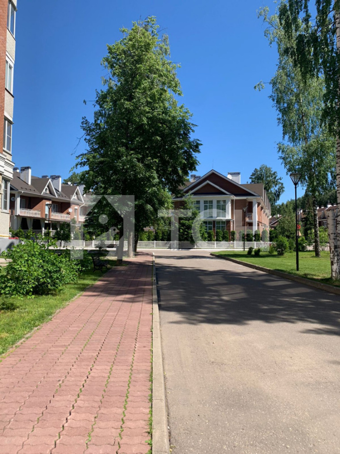 2-комн. Квартира, Ивантеевка, Санаторная улица, 1к1, #id374922