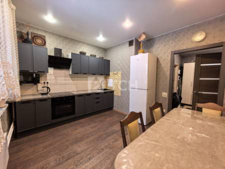 2-комн. квартира, посёлок городского типа Биокомбината, 17Б, #id1876339