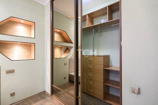 3-комн. квартира, Ивантеевка, улица Толмачёва, 1/2, #id1930380